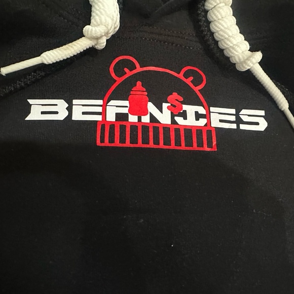 "BEANIES" hoodie - Picture 2 of 5